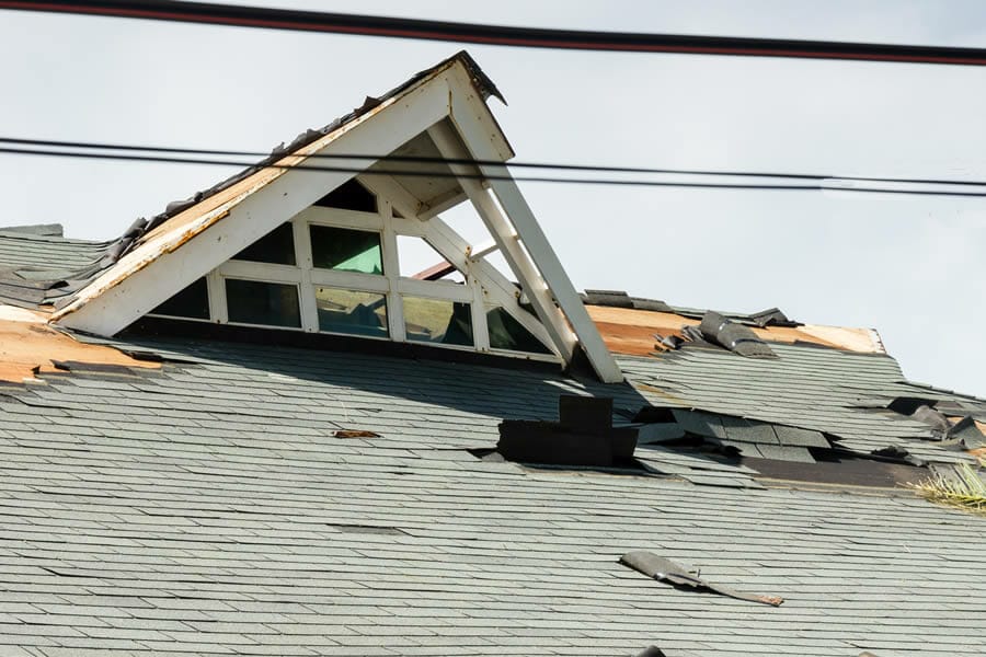 What are the Roof Problems Crowley Homeowners Face?